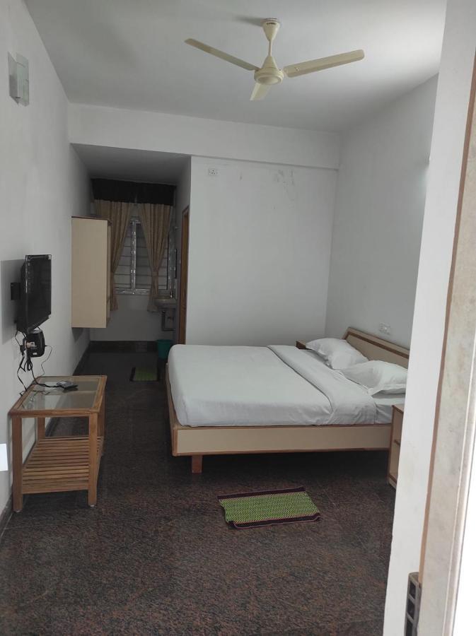Sabari Residency Ξενοδοχείο Vālpārai Εξωτερικό φωτογραφία